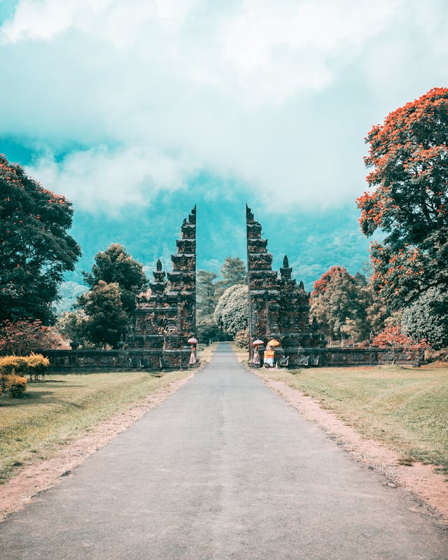 Bali gate